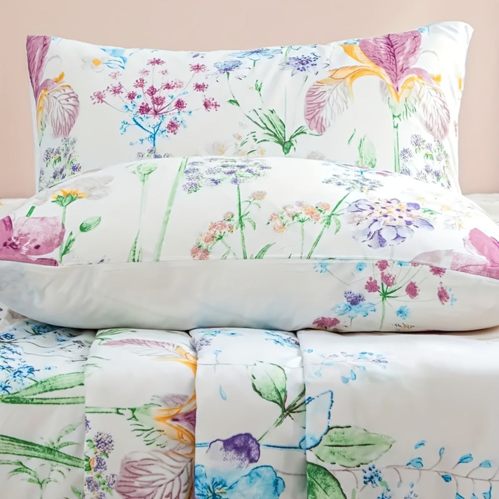 Four-Piece Floral Polyester Sheet Set with Fitted and Flat Sheets, Two Pillowcases and Four Sizes