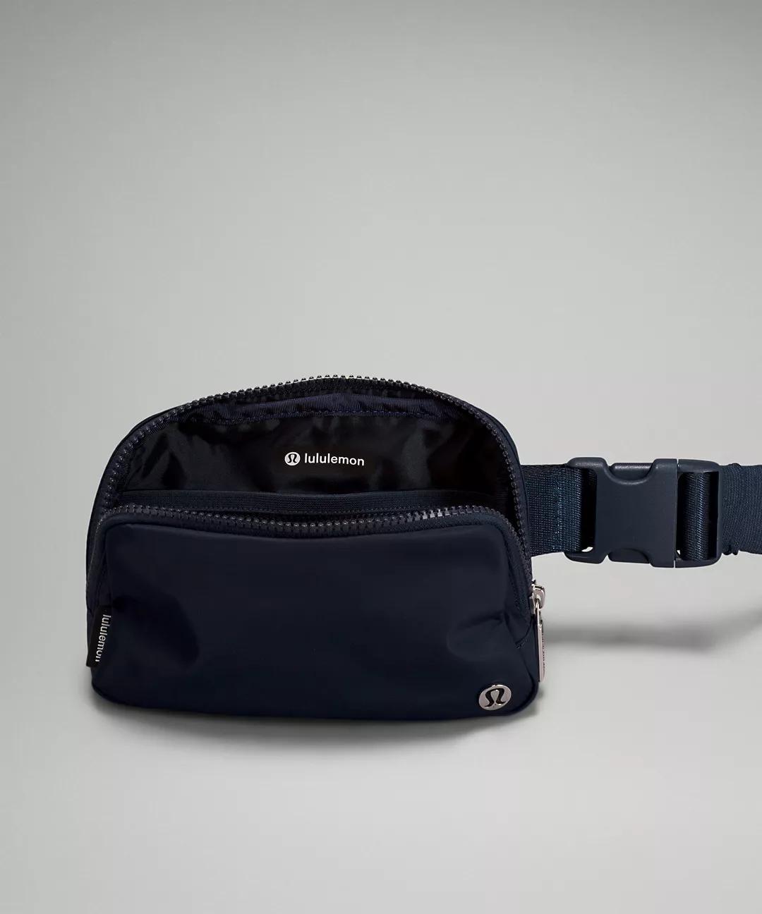 Crossbody Bag for Women – 1L, Adjustable Strap, Lightweight, for Travel & Everyday Use – detail view 9