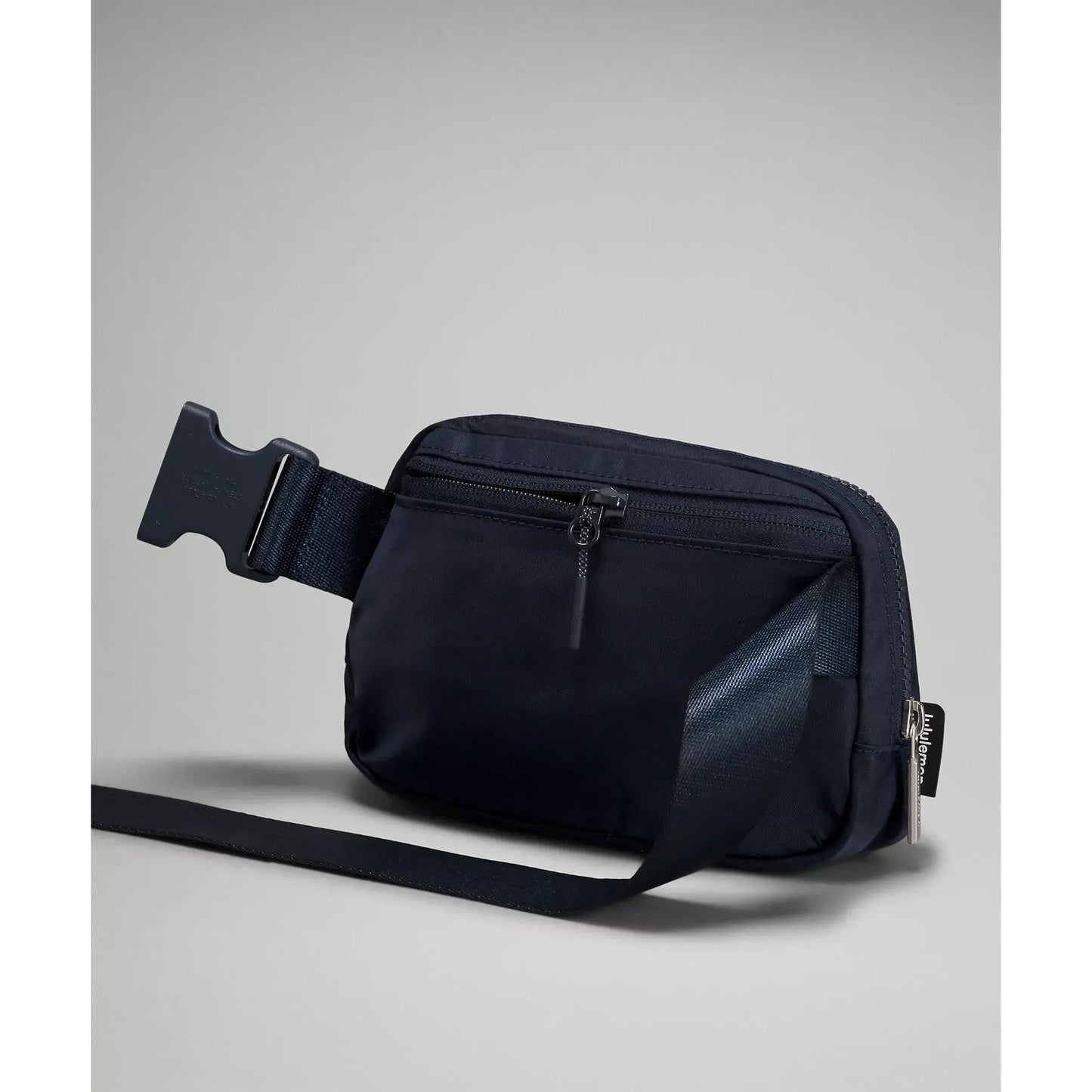 Crossbody Bag for Women – 1L, Adjustable Strap, Lightweight, for Travel & Everyday Use – detail view 3
