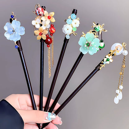 Hair Accessories Five-Piece Wooden Flower Hairpin Set in Mixed Finishes for Buns and Updos