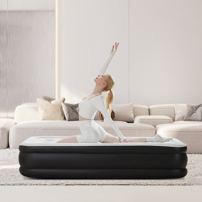 Air Mattress with Double-Height Profile and Side Inflation Panel in 75 × 39 or 80 × 60-Inch Options