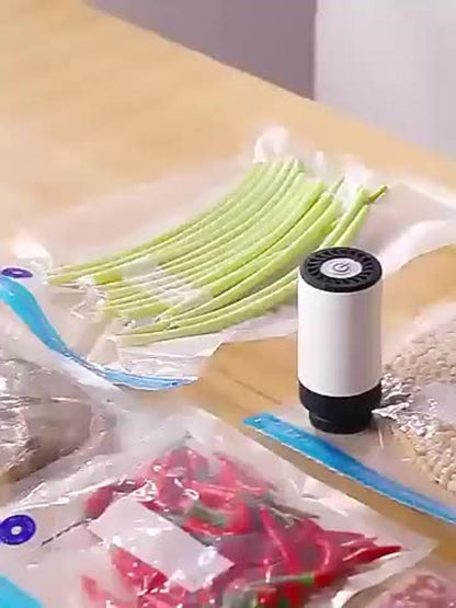 Cordless Handheld Vacuum Sealer Pump with One-Button Control, 5V Charging and Multiple Attachment Set