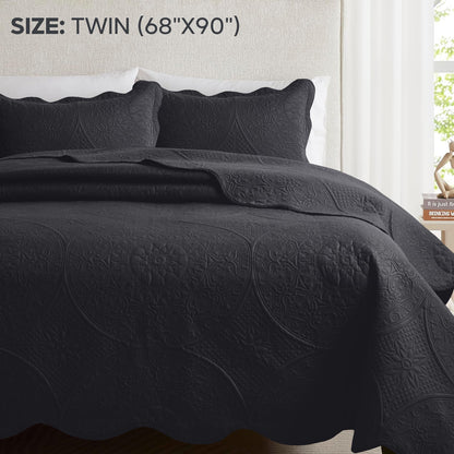 Quilted Bedspread Set 3 Piece – Soft Floral Coverlet with Pillow Shams, Lightweight Breathable Quilt for Bedroom & Guest Room, All Season Bed Cover