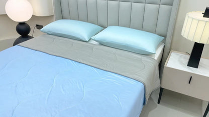 Summer Air Conditioning Blanket - Breathable Lightweight Knit Cooling Blanket for Hot Sleepers, Skin Friendly Solid Color Sweat Absorbent Throw, 100% Polyester, Machine Washable Bed Blanket