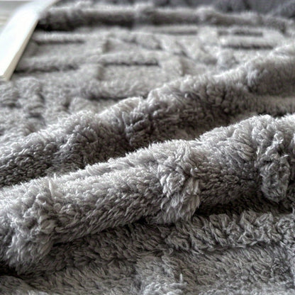 Sofa Cover 300 GSM Shu Velveteen Jacquard Throw in Three Sizes and Five Solid Colors for Armchair to Sectional