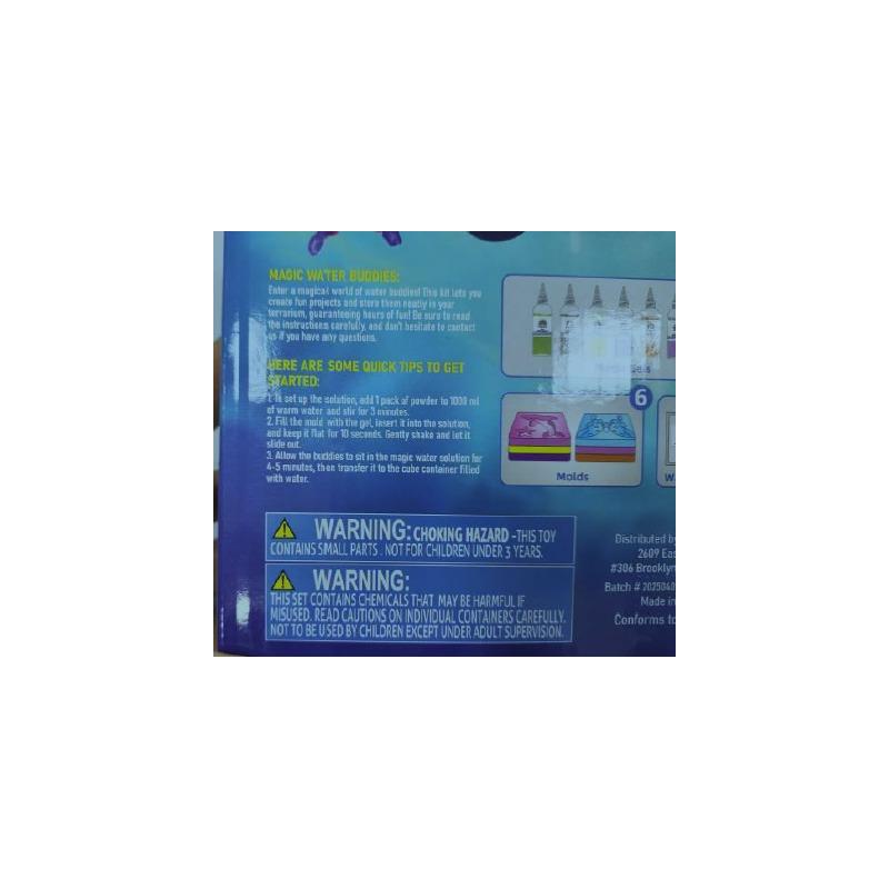 Magic Water Gel Creature Craft Kit with Ten Color Gels, Six Molds, Mixing Powders and Lidded Display Jar