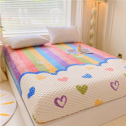 Milk Velvet Fitted Bed Sheet with Heart Carved Design – Soft Mattress Protective Cover, Fully Enclosed Dust Cover, Machine Washable Bedding for Bedroom, Guest Room & Hotel – Twin Full Queen King
