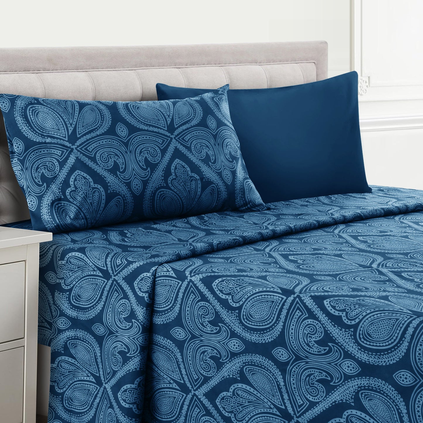 Bed Sheet Set Paisley Brushed Polyester in 4- or 6-Piece Sizing with 16-Inch Pocket and Wash Instructions