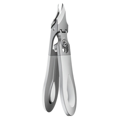 LIAM Wide-Jaw Nail Clipper in Bright Silver with 45-Degree Offset Cutting Edge and Stainless-Steel-Labeled Body