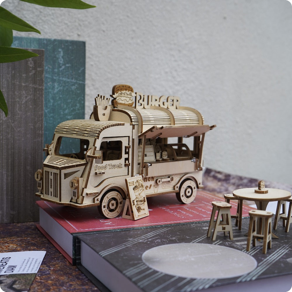 Wooden Food Truck 3D Puzzle Model Kit with Burger Stand Body, Miniature Tables and Pictured 21.5 cm Length