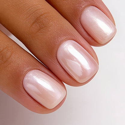 Nail Strengthening Oil with Pearl Effect Quick Dry No UV Lamp Needed - Mother of Pearl Nail Hardener Brightens Weak Soft Brittle Nails, Air Dry Formula for Women Home & Travel Use