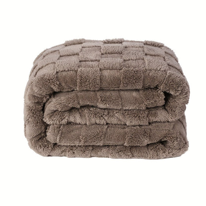 Quilted Flannel Throw Blanket – 180-200gsm Soft Warm All-Season Bed Cover, 17 Patterns, Rhinestone & Checker Designs, 2 Sizes