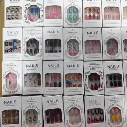 Press On Nails 576-Piece Full-Cover Assorted Glossy Variety Set with Reusable Styles for Parties and Daily Wear