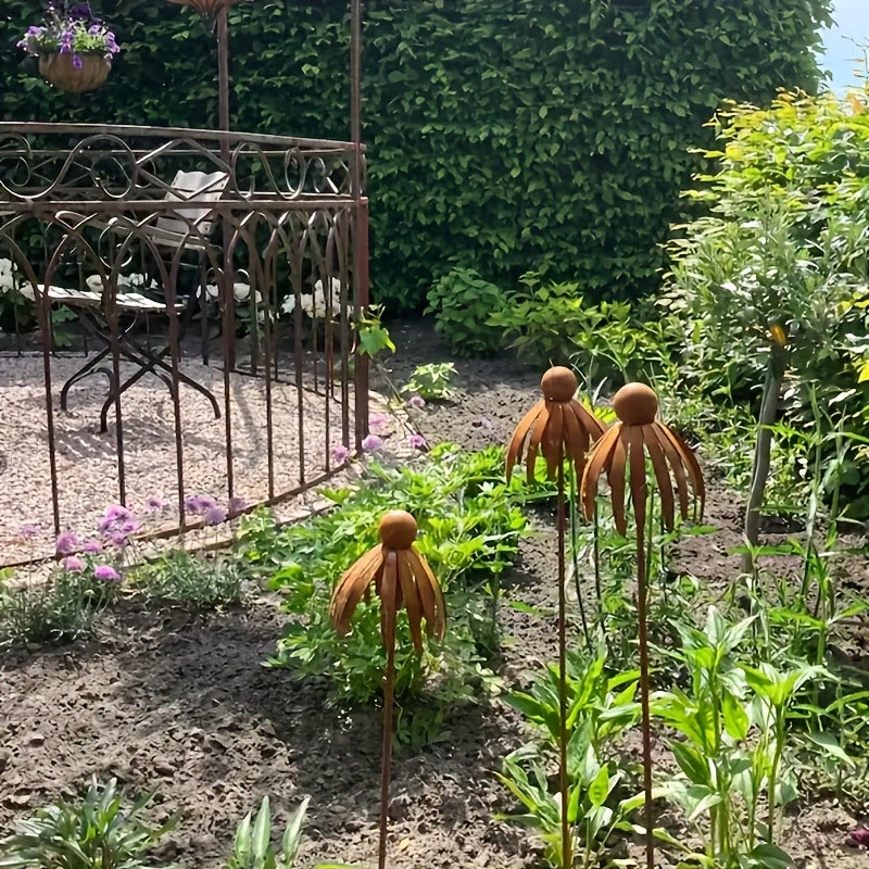 Rustic Iron Coneflower Garden Stake with 78 cm Stem, 13 cm Bloom and Ground Insert for Pots and Borders