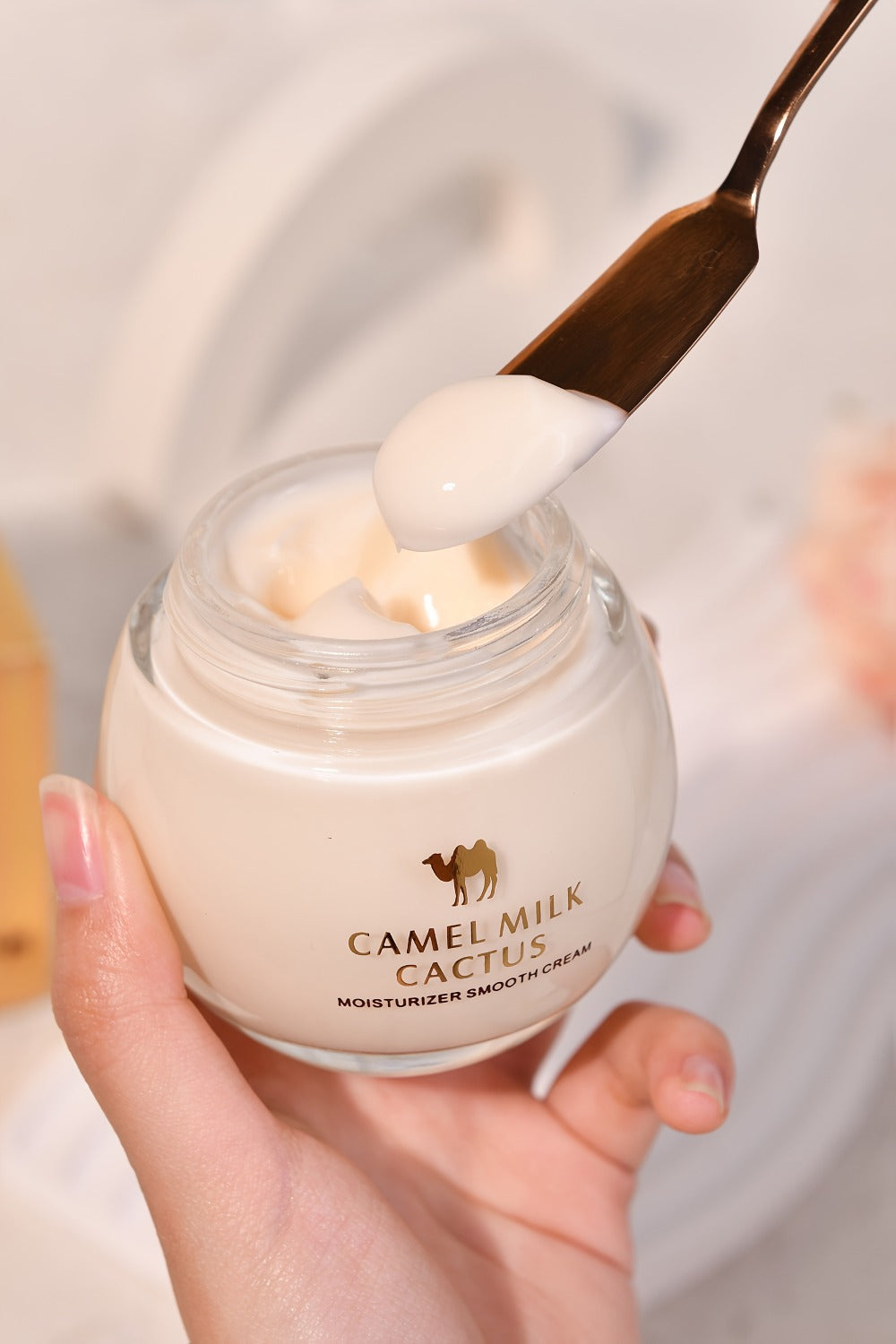 130 g Retinol Night Cream with Niacinamide, Vitamin E and Camel Milk for a Nighttime Skin Routine
