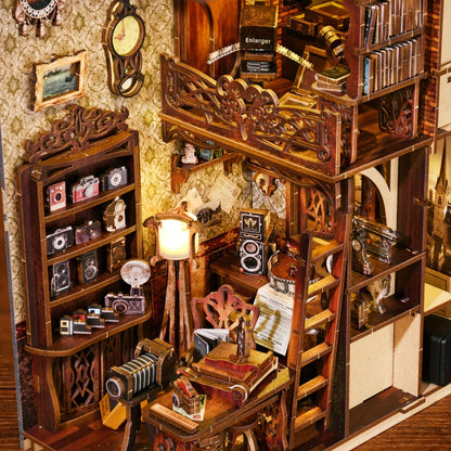 Film Darkroom Book Nook Kit with 405-Piece Vintage Photography Scene and Multiple Warm Lighting Points