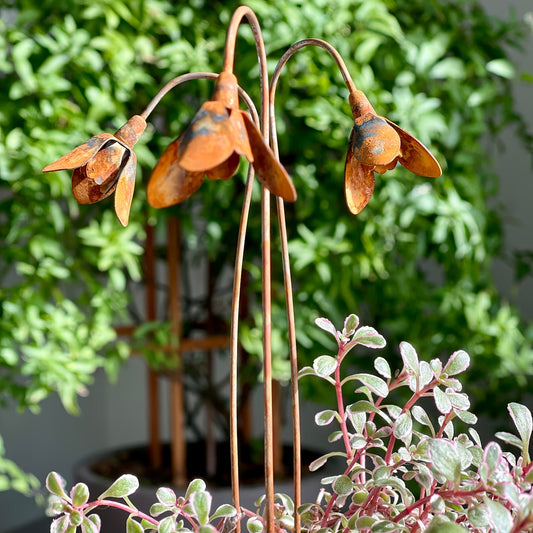 Metal Garden Stakes | Rusty Snowdrop Yard Art Sculpture Outdoor Decor