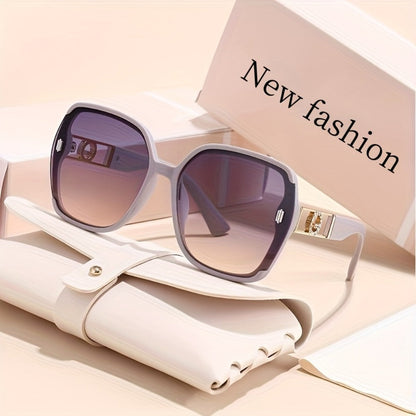 Fashion Glasses - Retro Rectangle Women Anti-Reflective PC Lens Lightweight Plastic Frame - product detail view 4