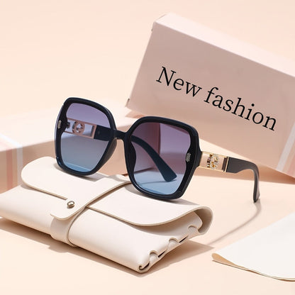 Fashion Glasses - Retro Rectangle Women Anti-Reflective PC Lens Lightweight Plastic Frame - product detail view 6