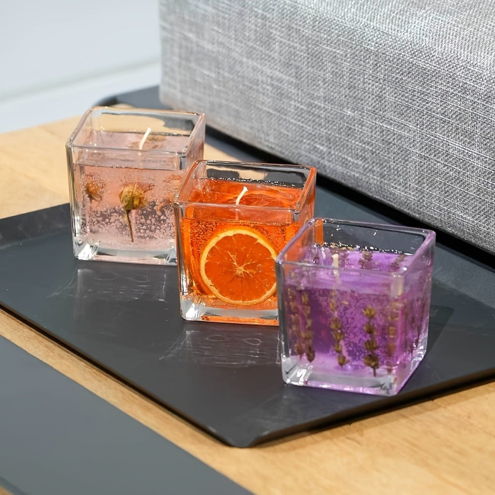 550g Floral Inlay Candle in Approximate 8 x 8cm Square Glass Jar, Single Wick and Two Styles