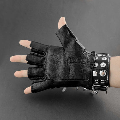 Gloves - Steampunk Leather Fingerless Men Motorcycle Biker with Rivet Chain - product detail view 6