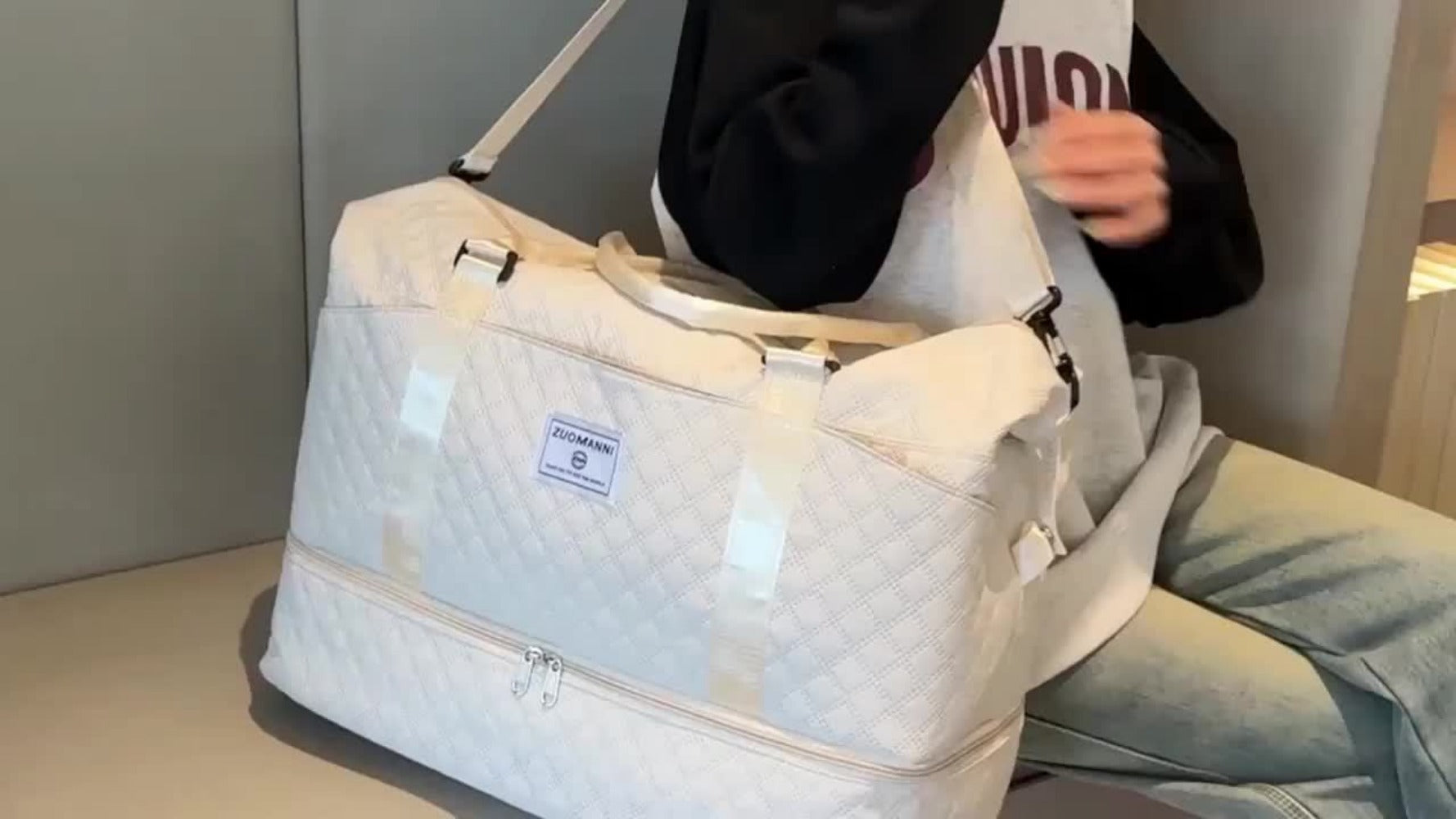 Gym Duffel Bag – 2 Piece, Quilted, for Travel – detail view 11