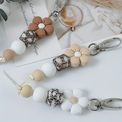 Keychain - Flower Bead Set 3 Pcs - Cute Mini Floral Beaded for Women Girls, Handmade - product detail view 7