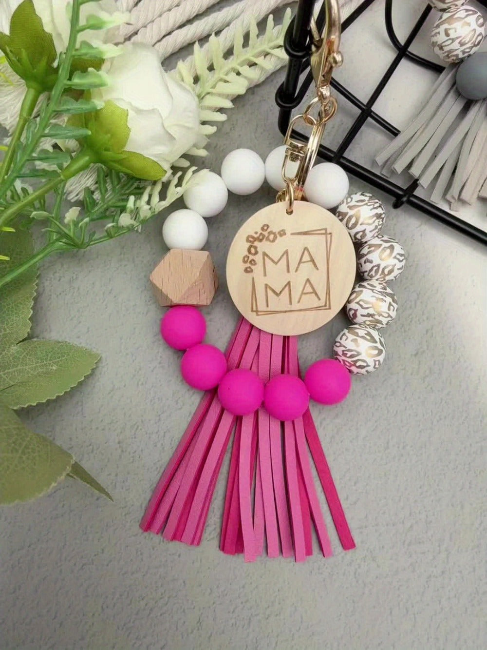 Keychain - MAMA Set 5 Pcs - Leopard Print Wooden Bead Wrist Keyring with PU Tassel & - product detail view 7
