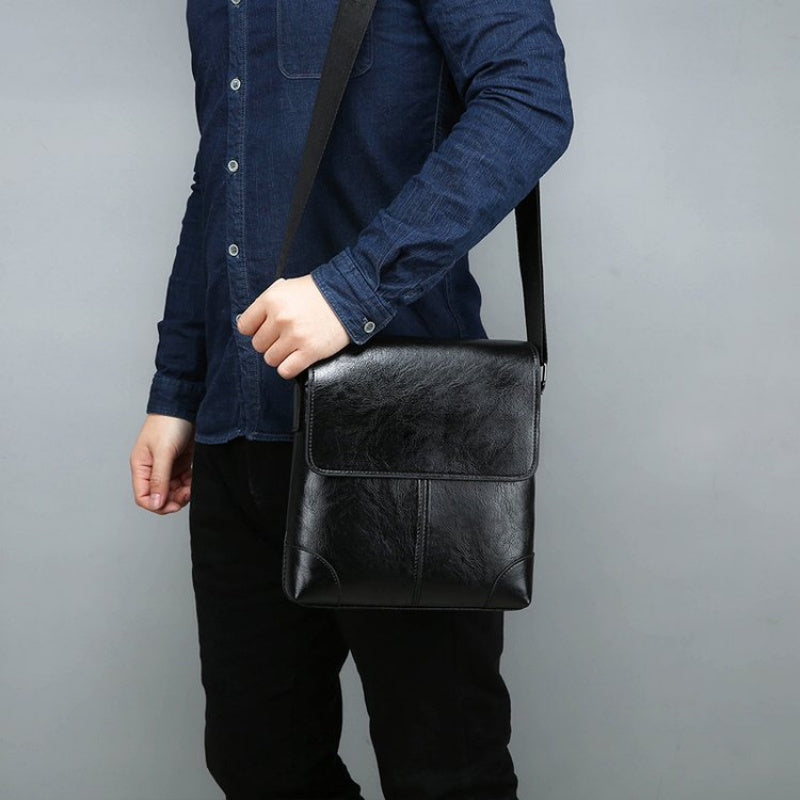 Laptop Bag – Adjustable Strap, for Travel & Work – detail view 14