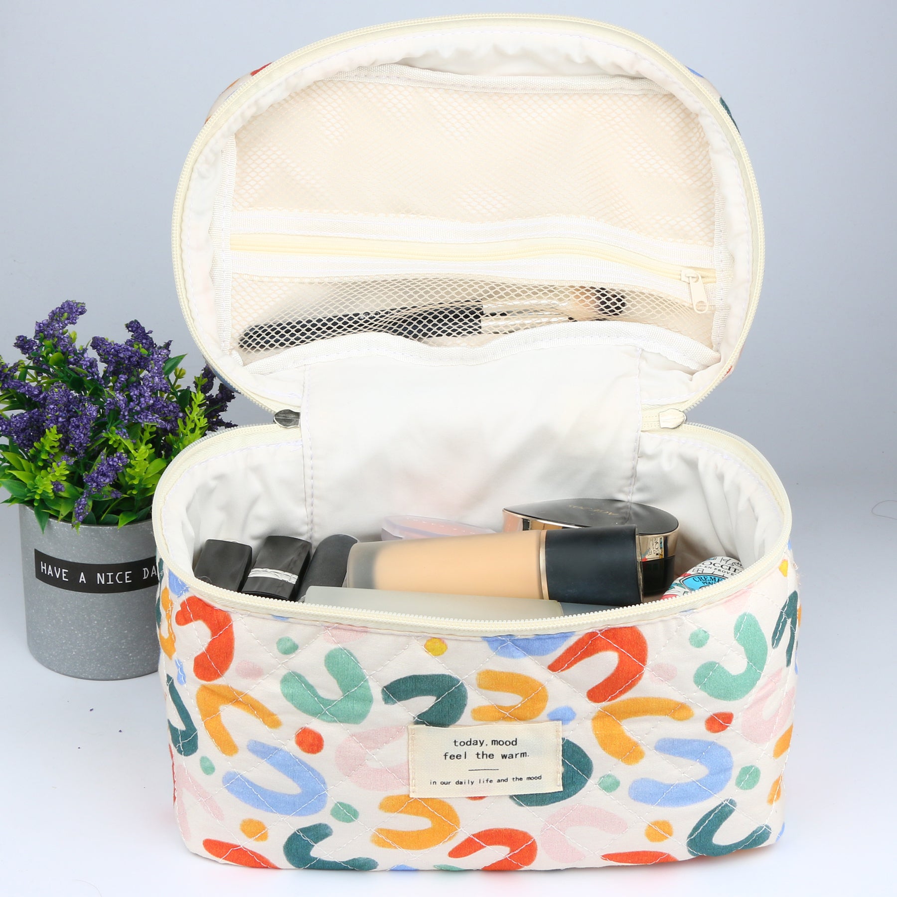 Travel Makeup Bag – 2-Piece, Quilted, Large Capacity, for Travel – detail view 17