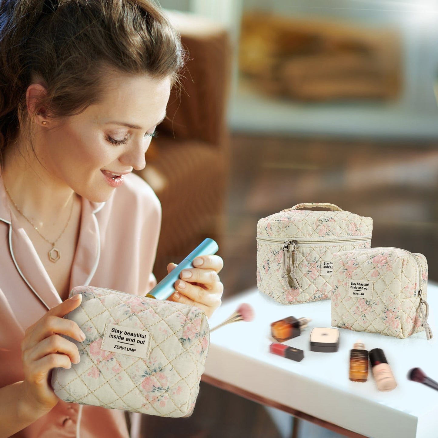 Travel Makeup Bag – 3 Piece, Quilted, for Travel – detail view 25