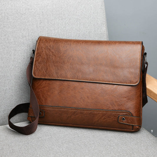 Men's Crossbody Bag – Large Capacity, Multi-Pocket, Adjustable Strap, for Everyday Use – front view