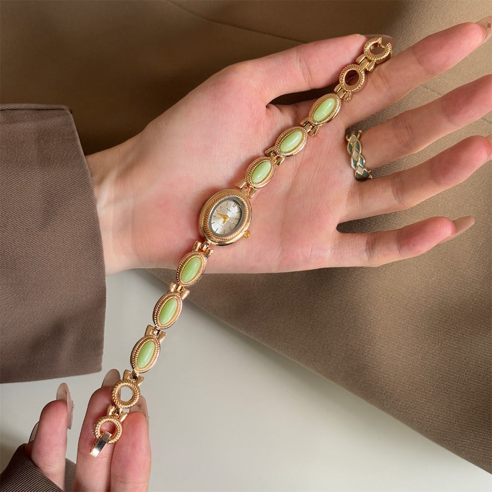 Women's Quartz Watch - Retro Bracelet for Light Luxury French Style Ladies Wristwatch with Band - product detail view 13