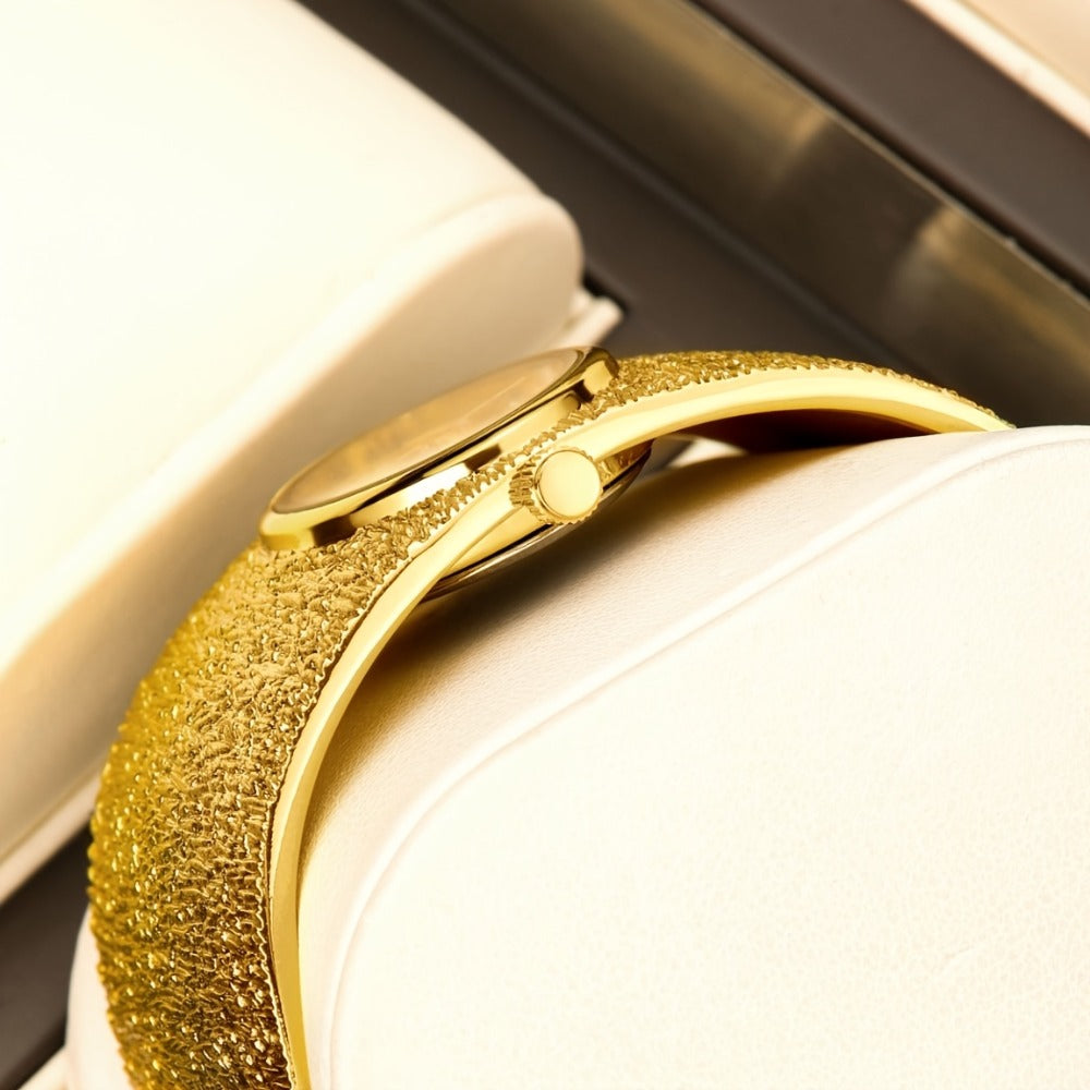 Women's Quartz Watch - 's Vintage Rhinestone Oval Dial Zinc Alloy Case Analog Wristwatch Elegant - product detail view 4