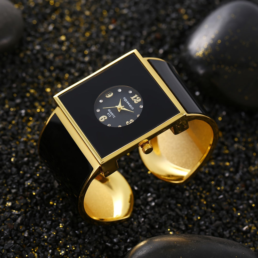 Women's Quartz Watch - Square for Sophisticated Wristwatch, Minimalist Rectangle Dial, Fashion - product detail view 2