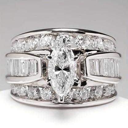 Stackable Rings for Women - Wide Band Ring Set 2Pcs for - Vintage Elegant Engagement Ring Set, Silver - product detail view