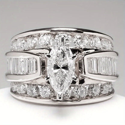 Stackable Rings for Women - Wide Band Ring Set 2Pcs for - Vintage Elegant Engagement Ring Set, Silver - product detail view