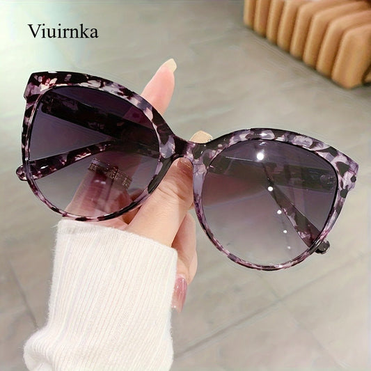Sunglasses for Women - Oversized Cat Eye for UV Protection Y2K Luxury Fashion Shades Lightweight - product detail view 2