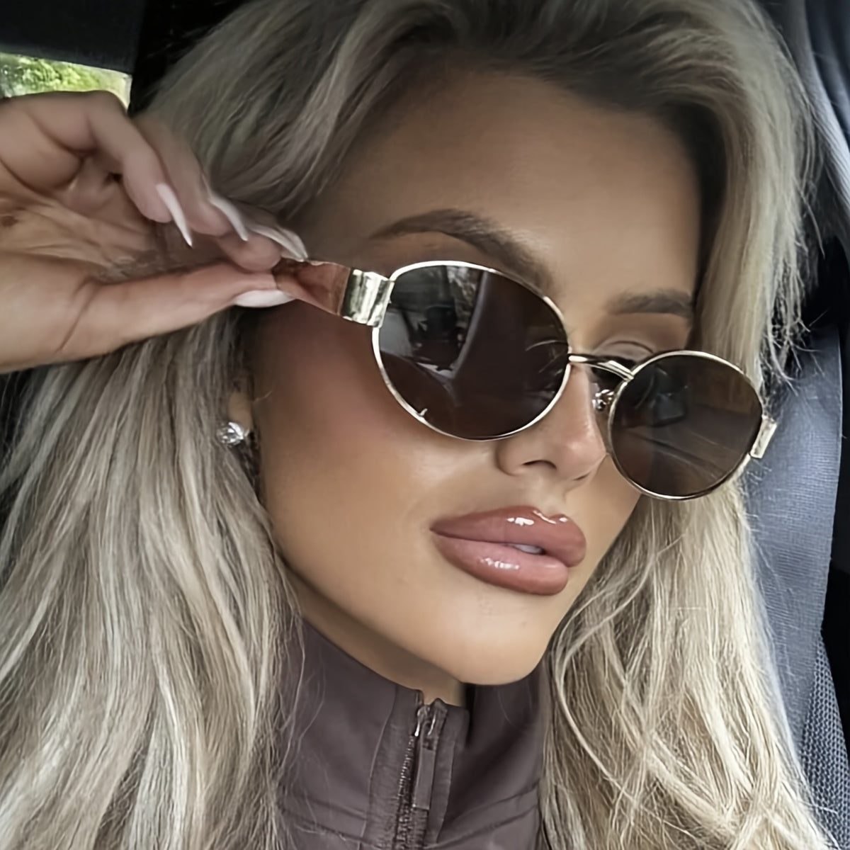 Sunglasses for Women - Oversized Oval for , Vintage Polarized Metal Frame with Anti-Glare UV - product detail view 7