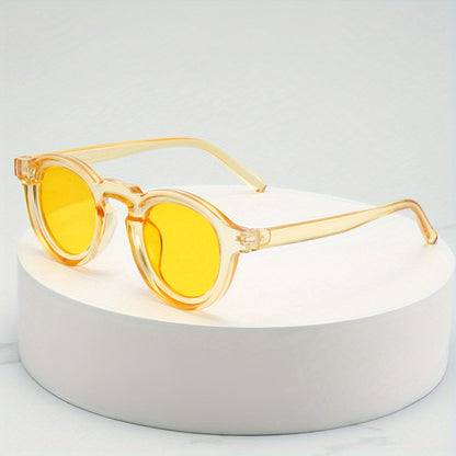 Sunglasses for Men - Oversized Round Gradient Lens UV400 Retro Vintage Style for & Women - product detail view 6