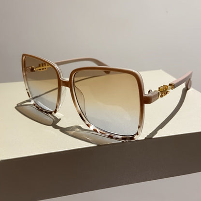 Sunglasses for Men - Oversized Vintage Unisex Two-Tone Frame Premium Fashion Eyewear Beach - product detail view 12
