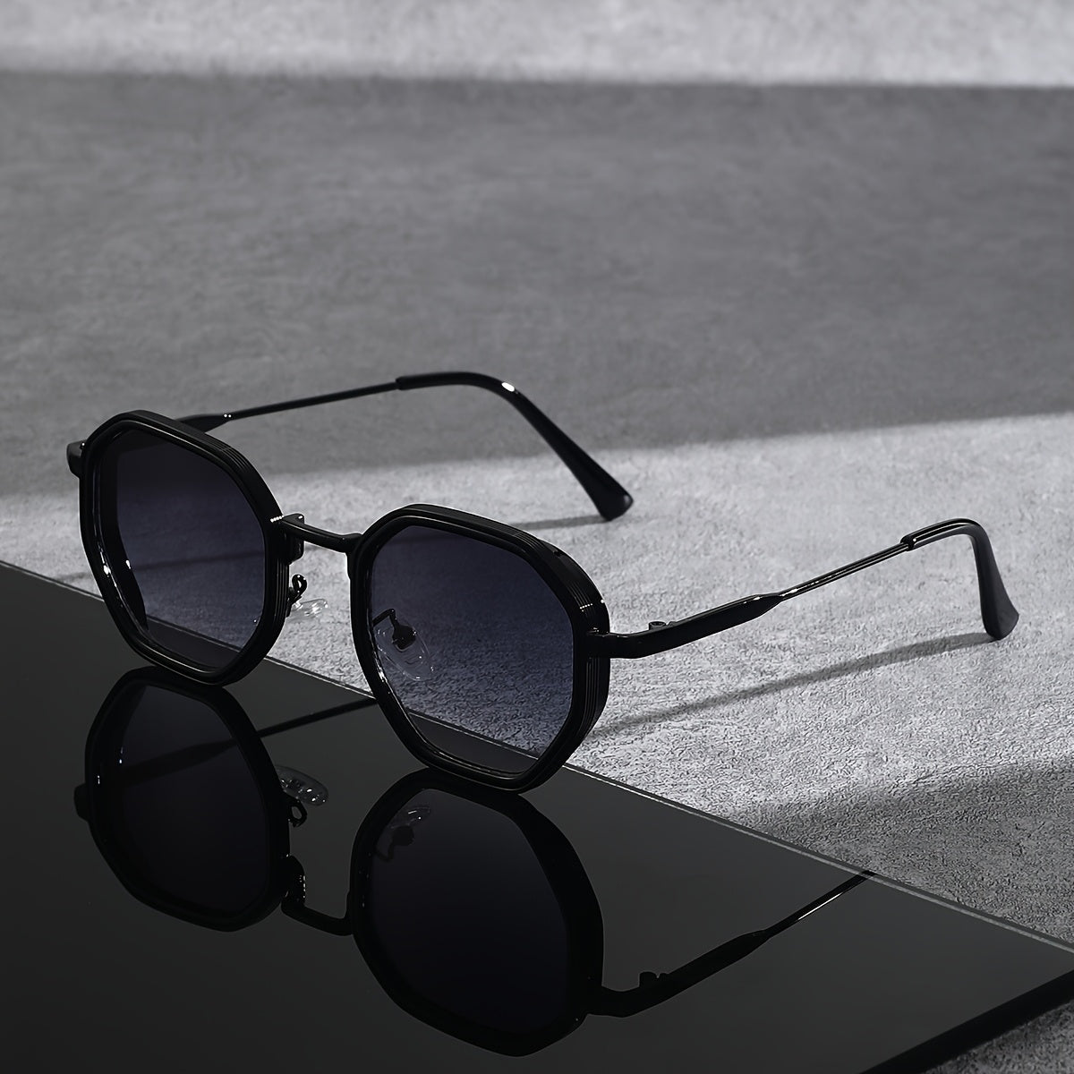 Sunglasses for Men - Polygonal for Women Geometric Frame Trendy Tinted Lenses Lightweight - product detail view 9