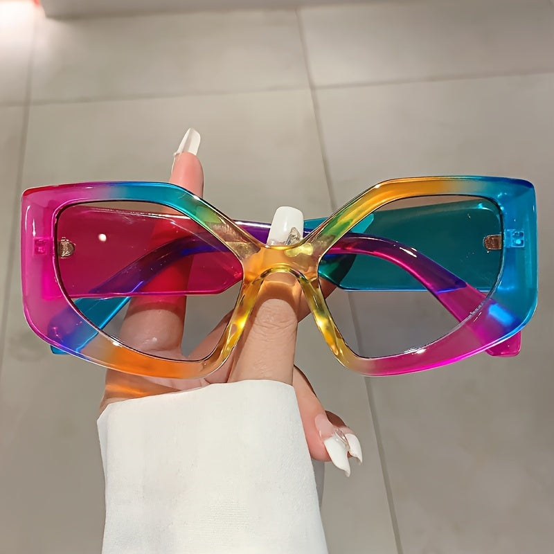 Sunglasses for Women - Polygonal Trendy Geometric Frame UV400 Gradient Multicolor Lightweight - product detail view 5