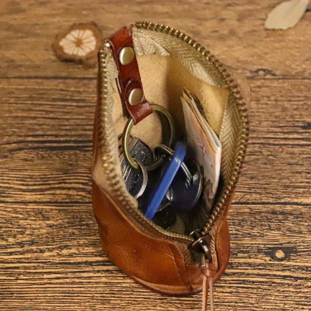 Waist Bag – Handcrafted Sporran Leather Coin Waist – detail view 7