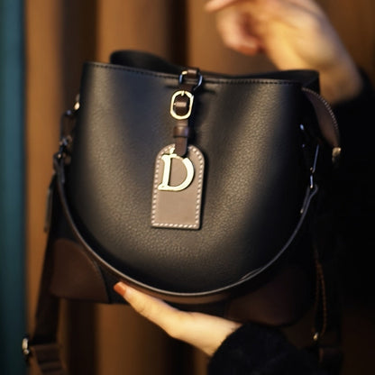 Crossbody Bag for Women – for Everyday Use, Bucket Casual Golden Hardware Adjustable – detail view 9