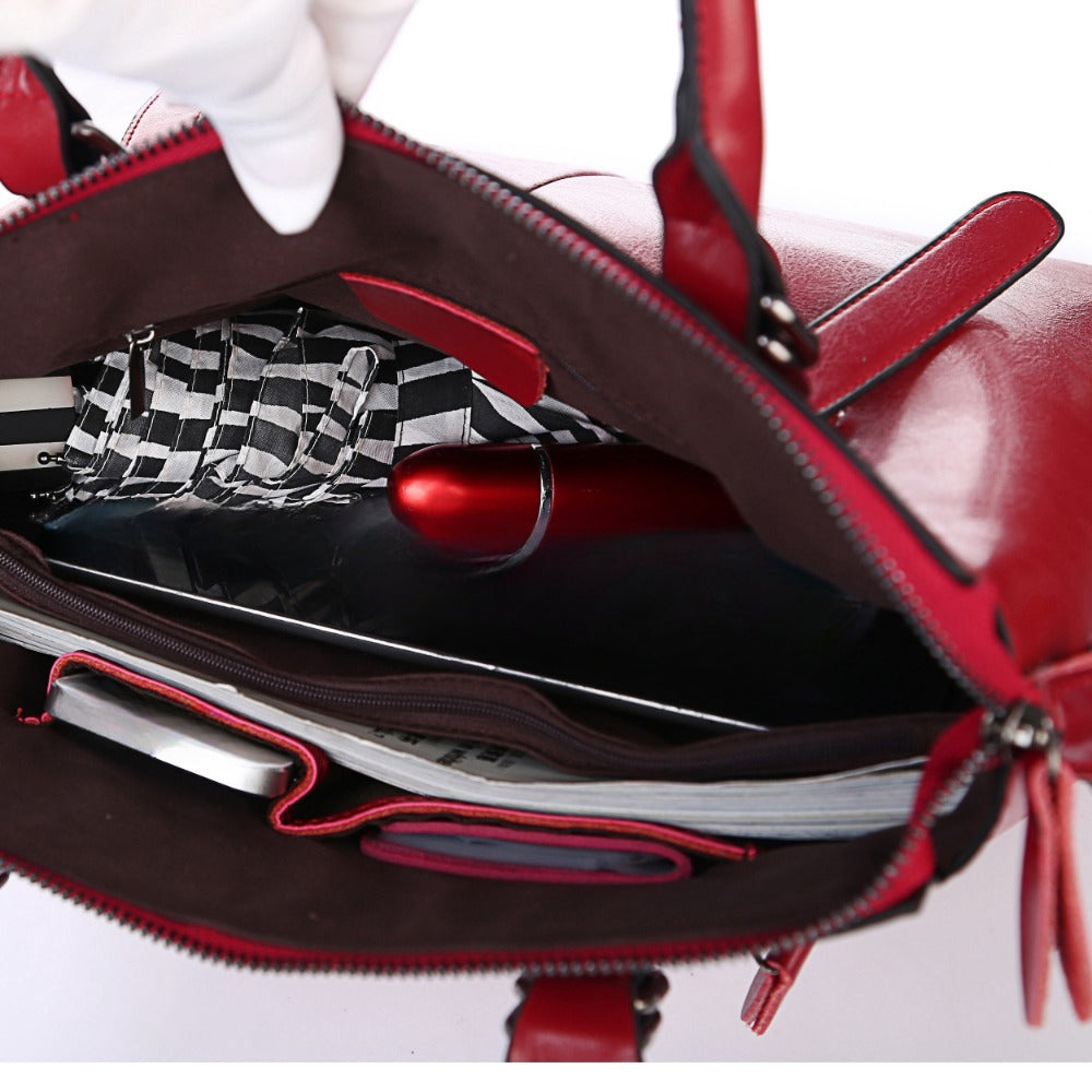 Crossbody Bag for Women – Genuine Leather, for Travel & Work – detail view 7