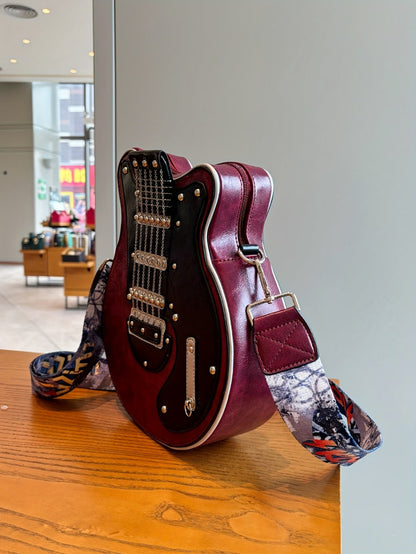 Crossbody Bag – Guitar Shaped Y2k Chain Rivet – detail view 25