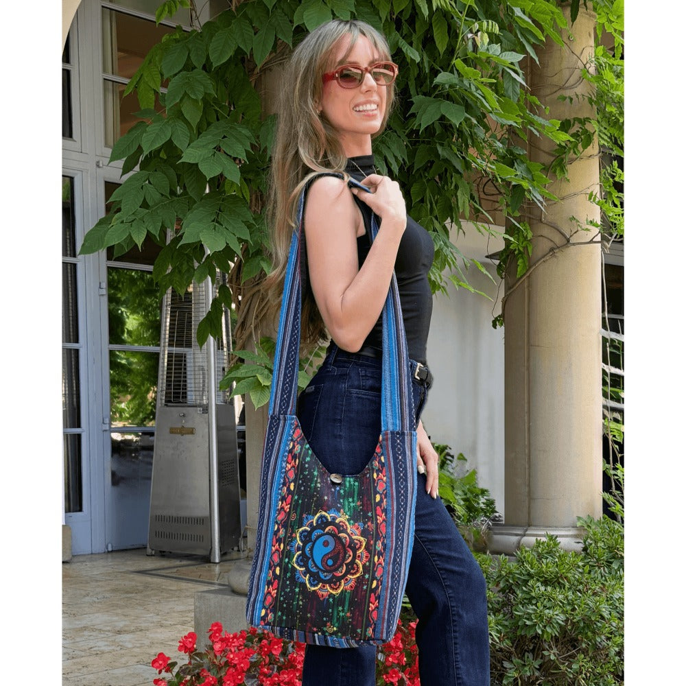Crossbody Bag for Women – Handmade Cotton Yin Yang Hobo – detail view 4