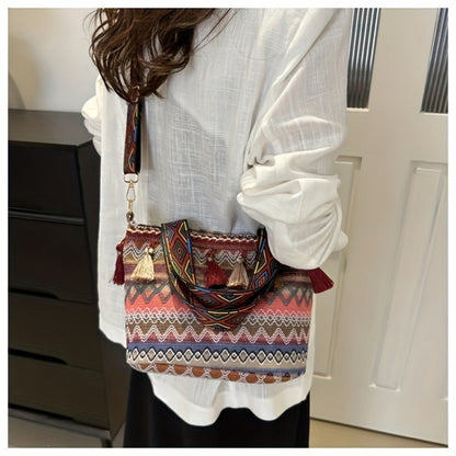 Crossbody Bag for Women – Large Capacity, for Everyday Use – detail view 8