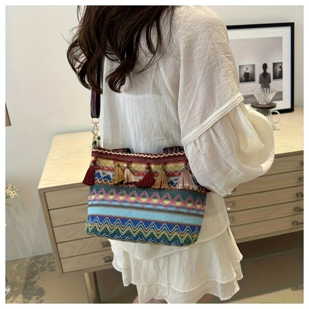 Crossbody Bag for Women – Large Capacity, for Everyday Use – detail view 11